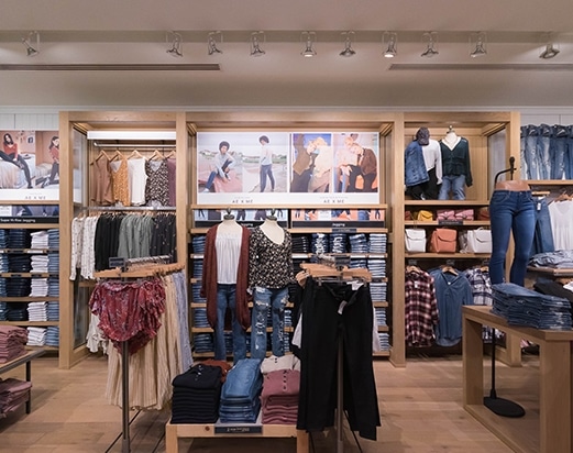 American Eagle Outfitters Image2